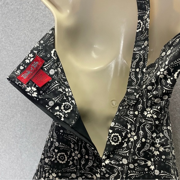 Hot Topic Book of Life Printed Punk Grunge Pin Up Halter Swing Dress - Picture 9 of 10